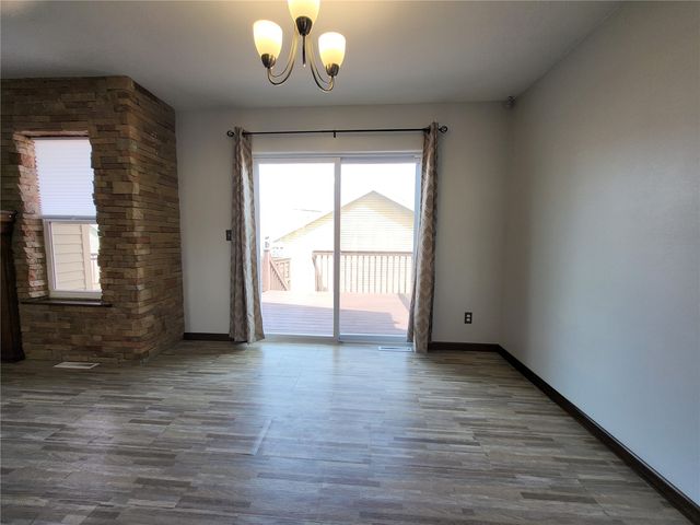 925 N Street SW, Cedar Rapids, IA 52404