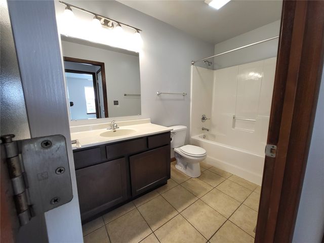 925 N Street SW, Cedar Rapids, IA 52404