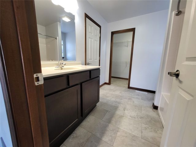 925 N Street SW, Cedar Rapids, IA 52404