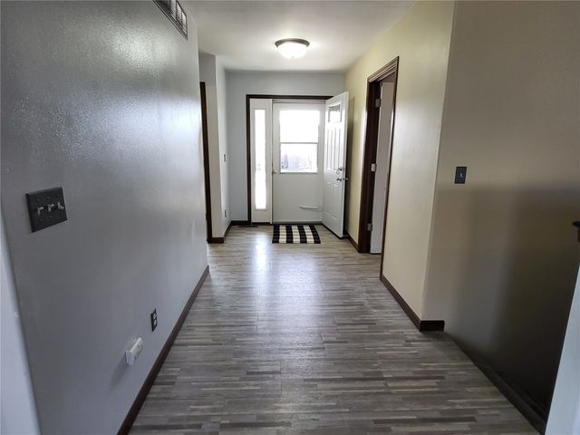 925 N Street SW, Cedar Rapids, IA 52404