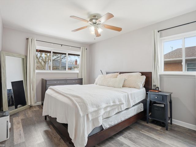 24613 Princeton Street, Saint Clair Shores, MI 48080