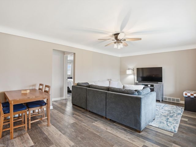 24613 Princeton Street, Saint Clair Shores, MI 48080