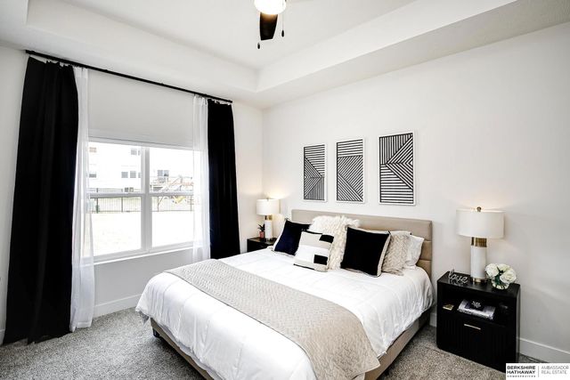 12104 S 209th Street, Gretna, NE 68028