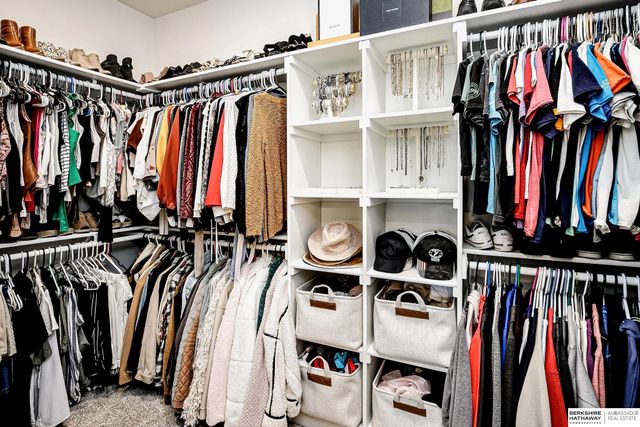 12104 S 209th Street, Gretna, NE 68028