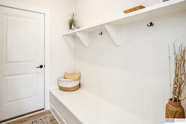 12104 S 209th Street, Gretna, NE 68028