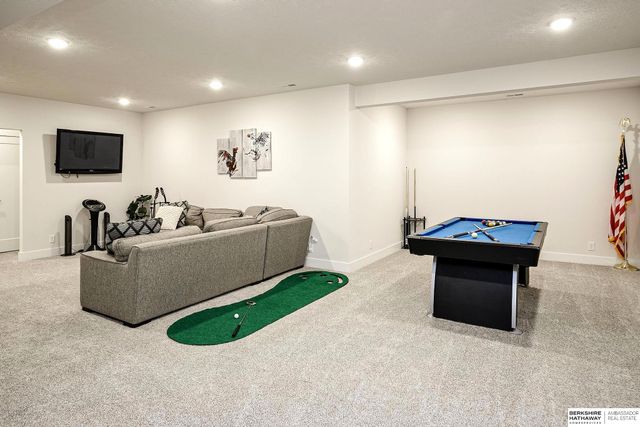 12104 S 209th Street, Gretna, NE 68028