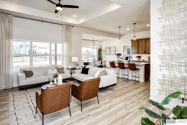 12104 S 209th Street, Gretna, NE 68028