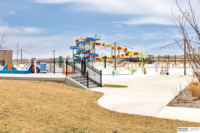 12104 S 209th Street, Gretna, NE 68028