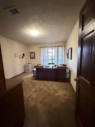 8 Bayou Bend Place, Beaumont, TX 77706