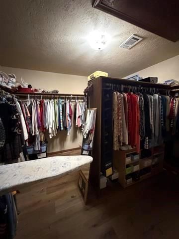 8 Bayou Bend Place, Beaumont, TX 77706