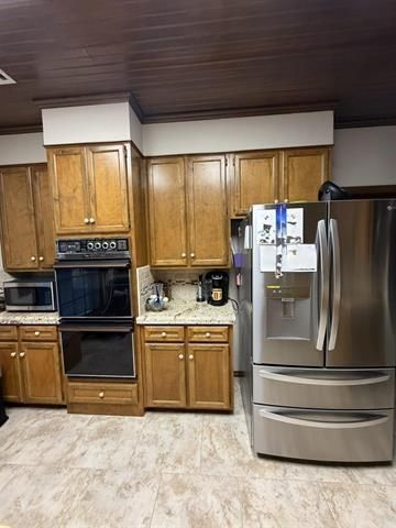 8 Bayou Bend Place, Beaumont, TX 77706