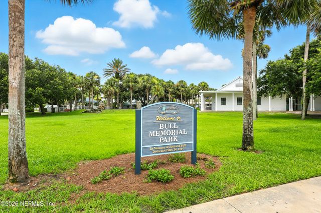 314 9TH Street, Atlantic Beach, FL 32233