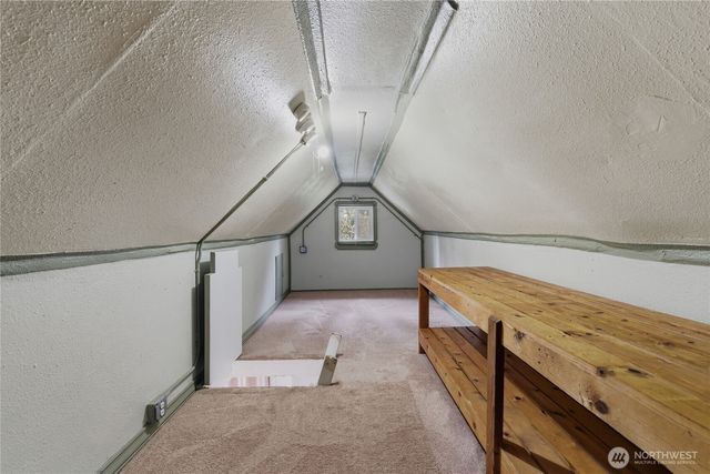 6557 Cultus Bay Road, Clinton, WA 98236