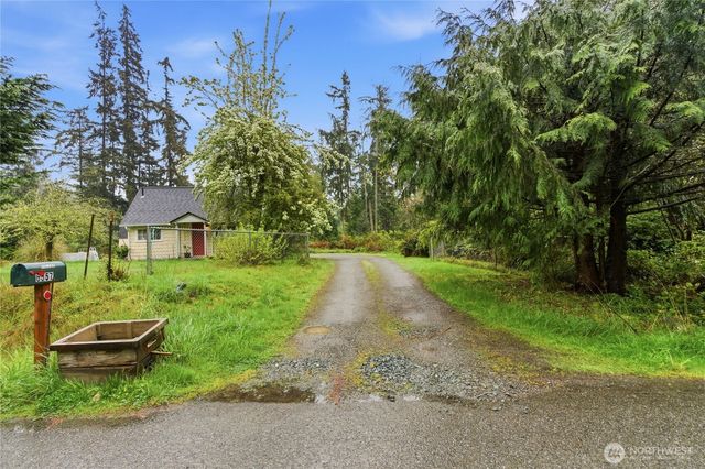 6557 Cultus Bay Road, Clinton, WA 98236