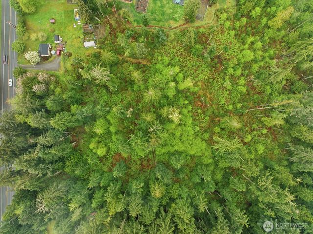 6557 Cultus Bay Road, Clinton, WA 98236