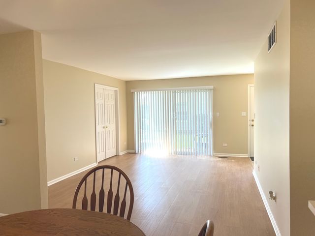 1299 Longacre Lane, Wheeling, IL 60090