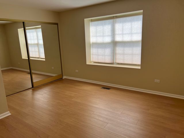 1299 Longacre Lane, Wheeling, IL 60090