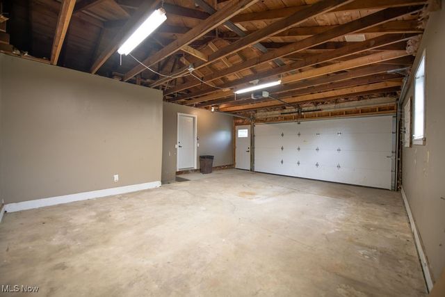 4029 Minard Road NW, Dover, OH 44622