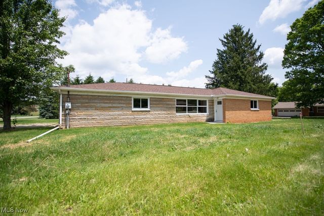 4029 Minard Road NW, Dover, OH 44622