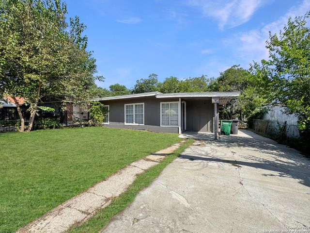 1611 La Manda, San Antonio, TX 78201