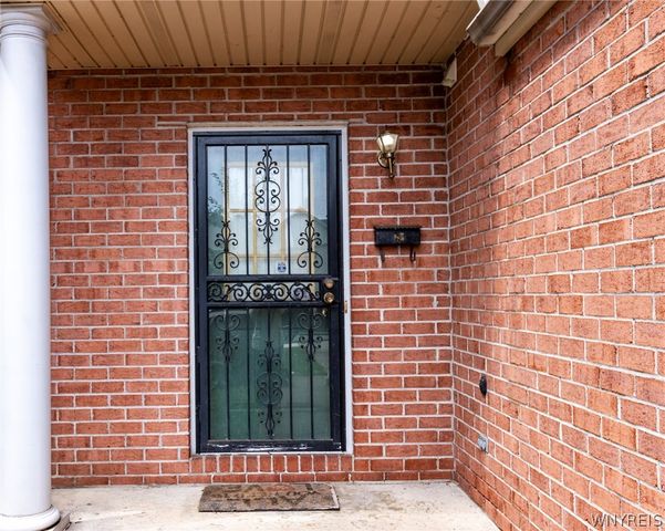117 Delmar Mitchell Drive, Buffalo, NY 14204