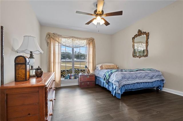 10588 Rhett Mcconnell Road, Theodore, AL 36582