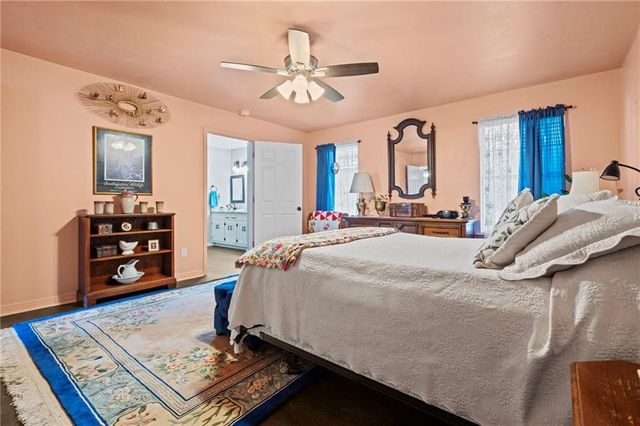 10588 Rhett Mcconnell Road, Theodore, AL 36582