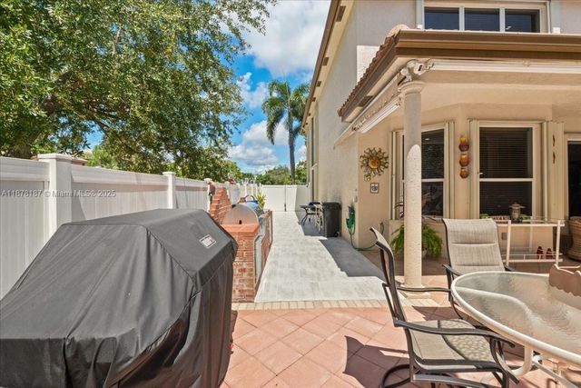 17492 SW 35th St, Miramar, FL 33029