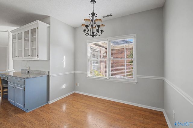 10031 Meredith Lane, Huntsville, AL 35803