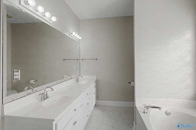 10031 Meredith Lane, Huntsville, AL 35803