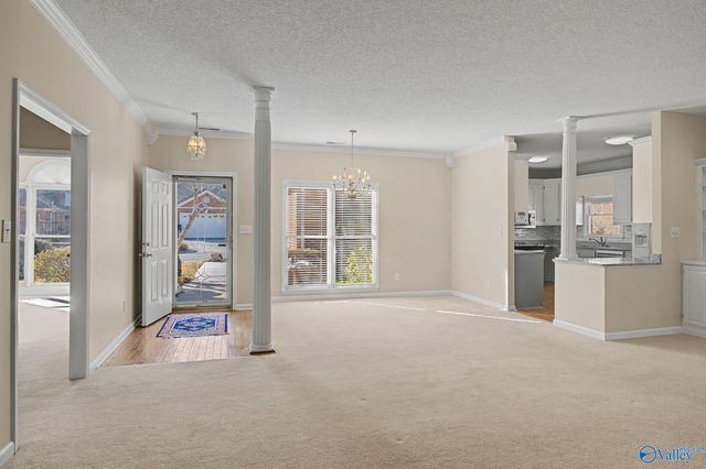 10031 Meredith Lane, Huntsville, AL 35803