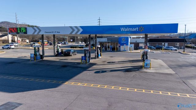 10031 Meredith Lane, Huntsville, AL 35803