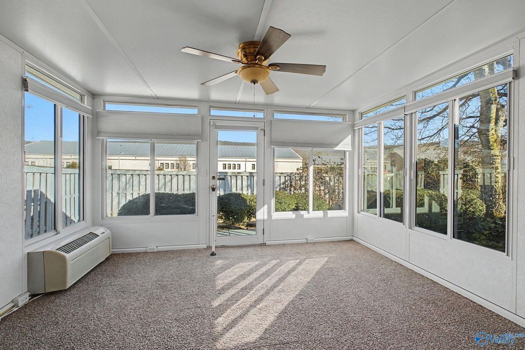 10031 Meredith Lane, Huntsville, AL 35803