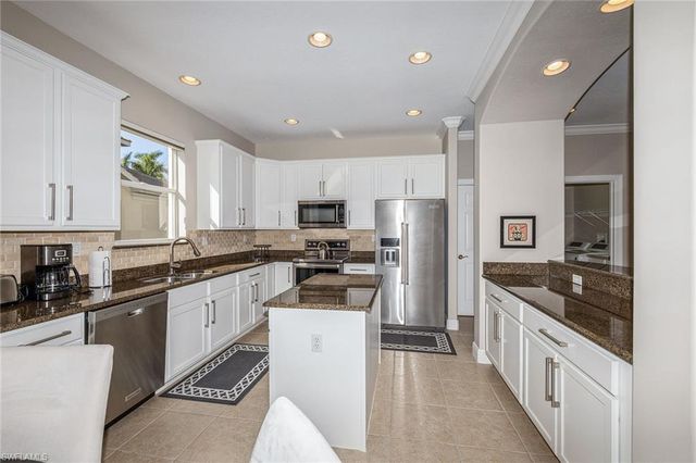28648 San Lucas LN 102, Bonita Springs, FL 34135
