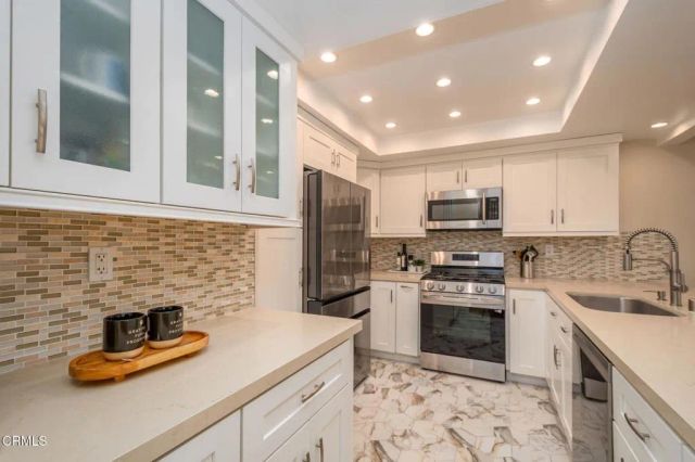 2029 Shoemaker Lane, Thousand Oaks, CA 91320