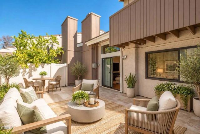 2029 Shoemaker Lane, Thousand Oaks, CA 91320