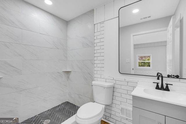 1606 King Road, Riverdale, GA 30296