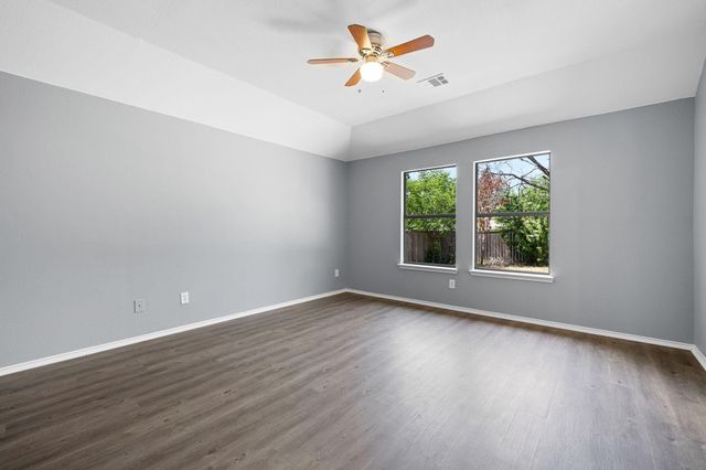 9304 Warren Drive, Mckinney, TX 75071