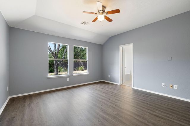 9304 Warren Drive, Mckinney, TX 75071