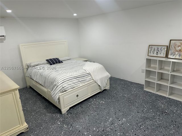 1725 NW 9th Ave Studio, Fort Lauderdale, FL 33311