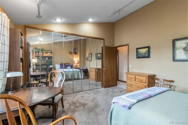 15863 E 7TH Avenue, Aurora, CO 80011