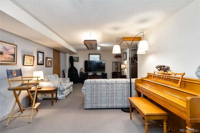 15863 E 7TH Avenue, Aurora, CO 80011