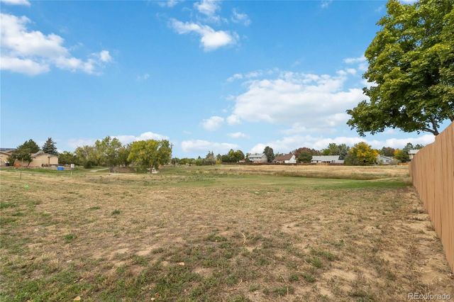 15863 E 7TH Avenue, Aurora, CO 80011