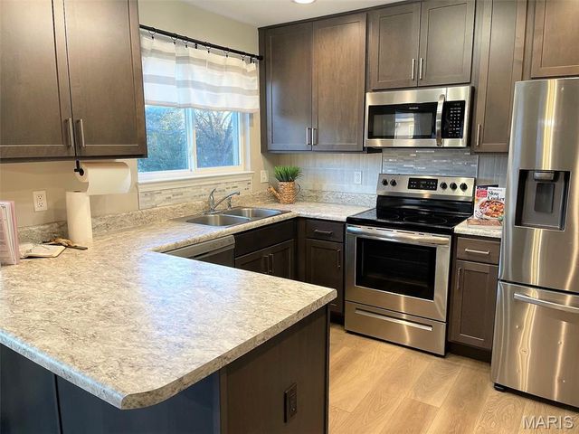 1102 STONE HENGE Court, Pevely, MO 63070