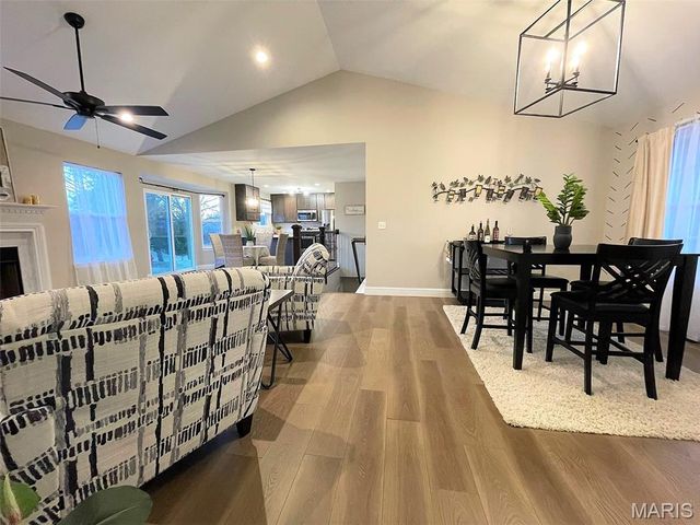 1102 STONE HENGE Court, Pevely, MO 63070