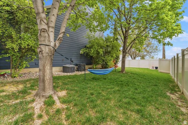 1873 W 800 N, Farmington, UT 84025