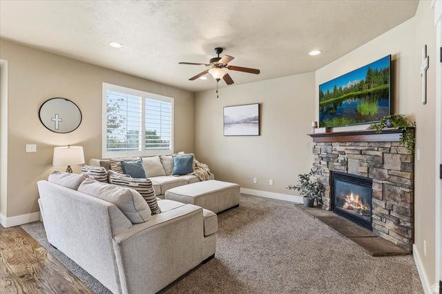 1873 W 800 N, Farmington, UT 84025