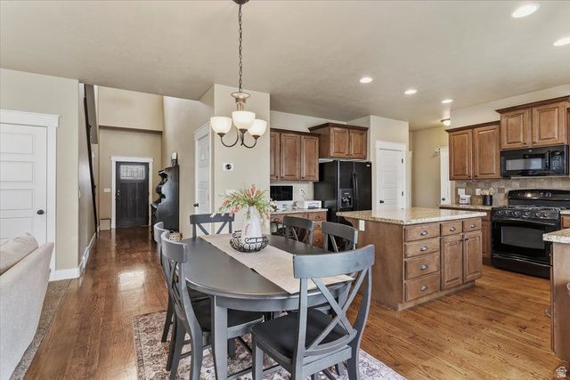 1873 W 800 N, Farmington, UT 84025