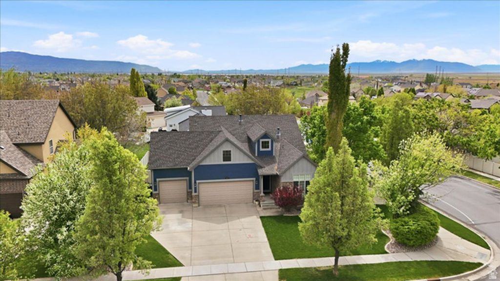1873 W 800 N, Farmington, UT 84025