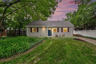 3045 Hall Street Se, East Grand Rapids, MI 49506